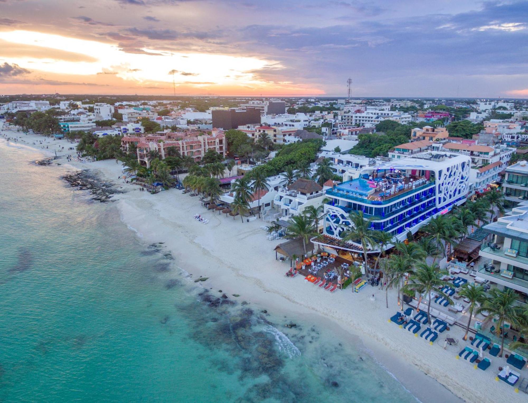 The Carmen Hotel - Ocean Front (Adults Only) بلايا ديل كارمن المظهر الخارجي الصورة